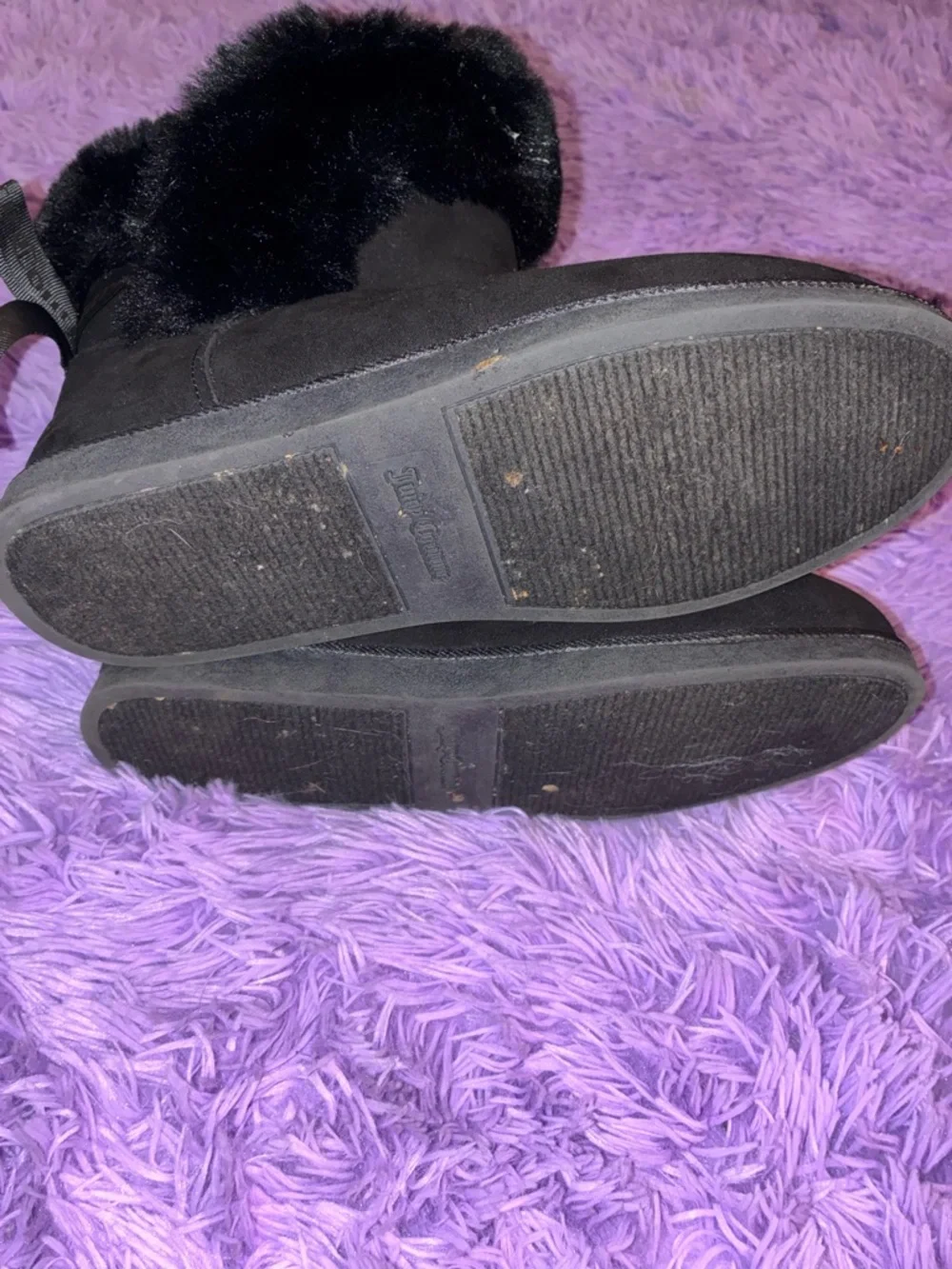 Juicy Couture KING Black Faux Fur Trim Ribbon Pull On Faux Suede Ankle Bootie 8 - Picture 4 of 6